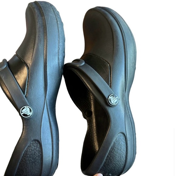 Crocs Mercy Rubber Clogs Women's Sz 8 Black Croslite Non-Slip Workwear - Picture 5 of 7